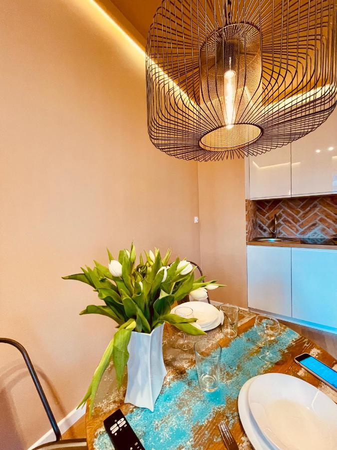 Uniejow Apartments Экстерьер фото